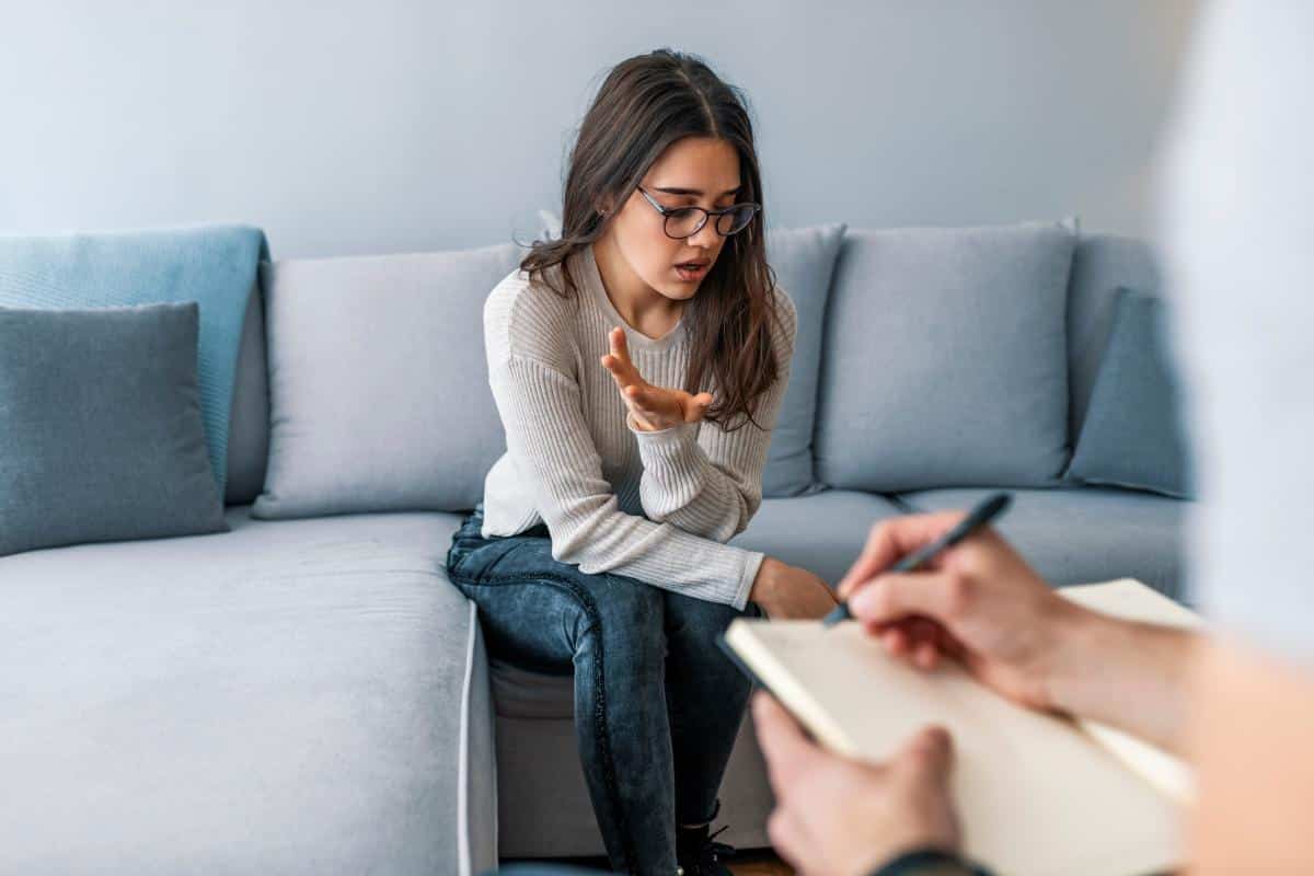 3 Benefits of Dialectical Behavior Therapy for Teens
