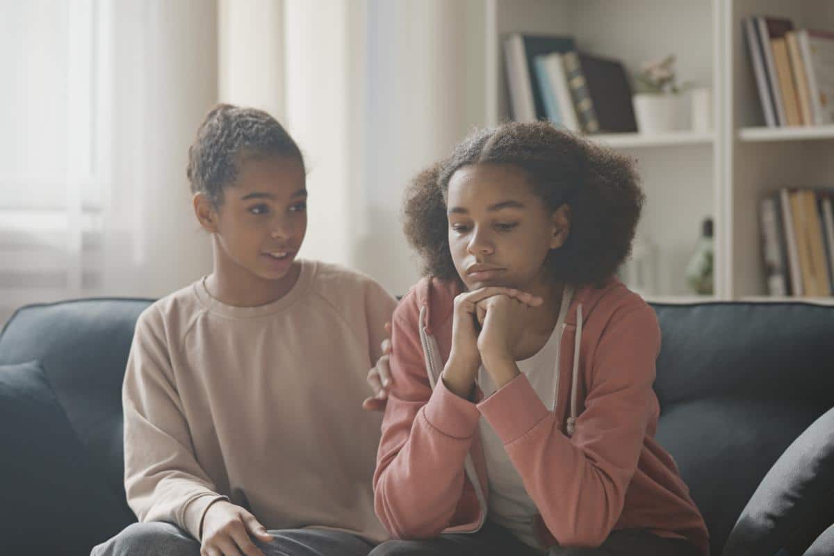 5 Signs of an Unhealthy Teenage Relationship