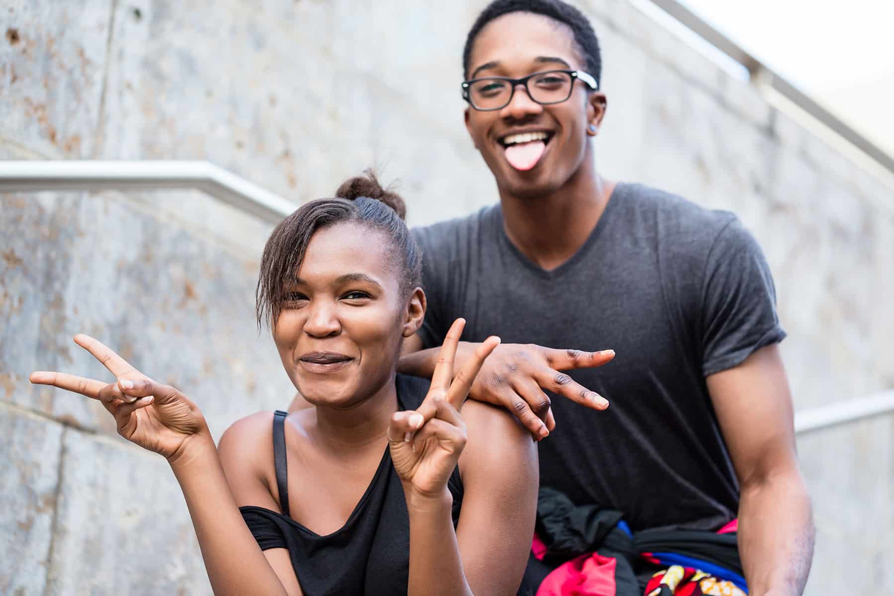 Differences Between an Acceptable and an Unacceptable Teenage Relationship