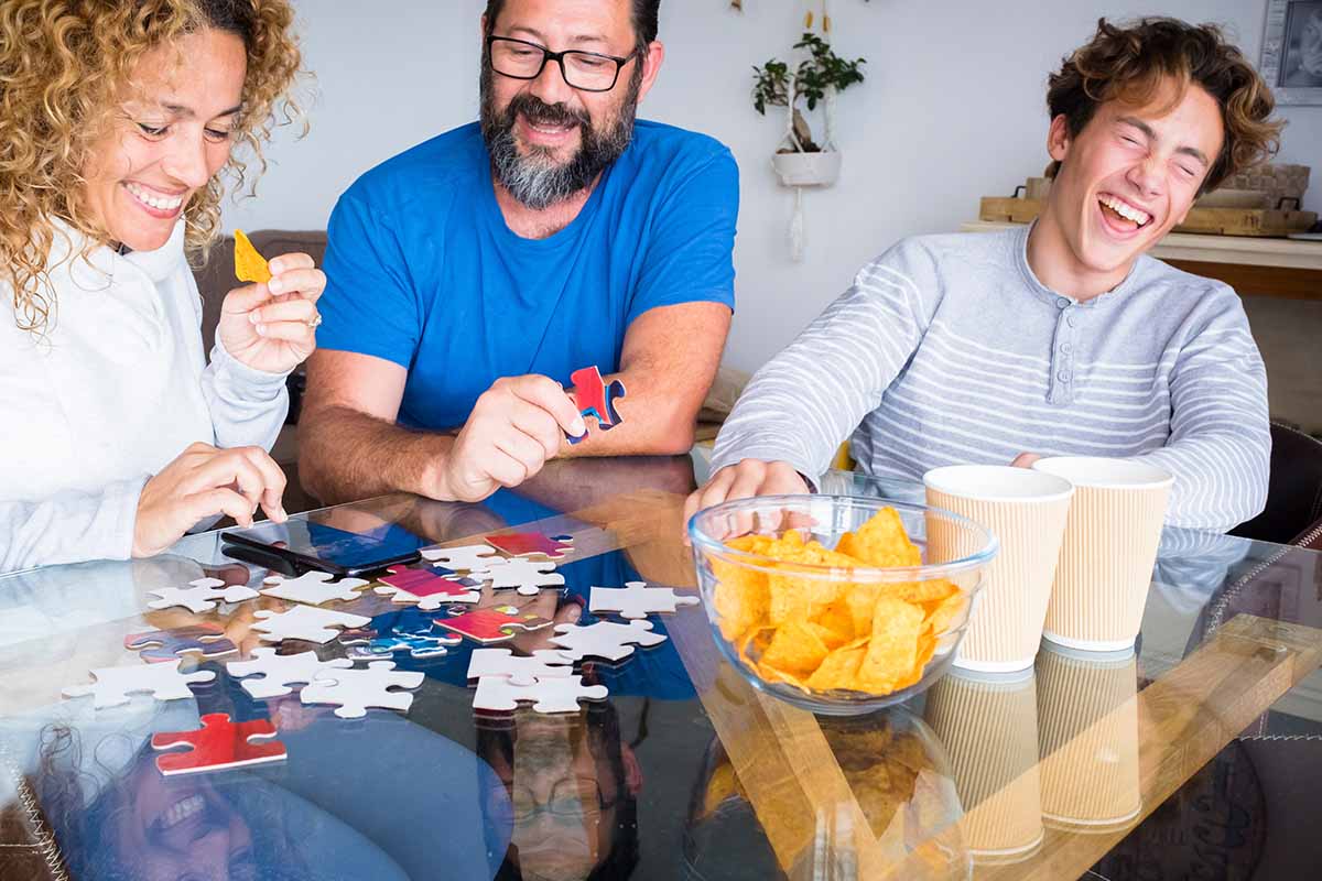 Family Therapy Activities for Teens to Build Stronger Relationships