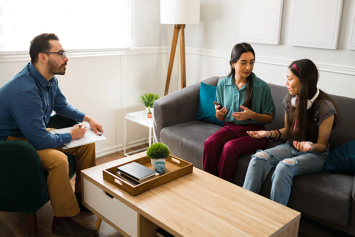 Family Therapy for Teens: Benefits, Goals, and What to Expect