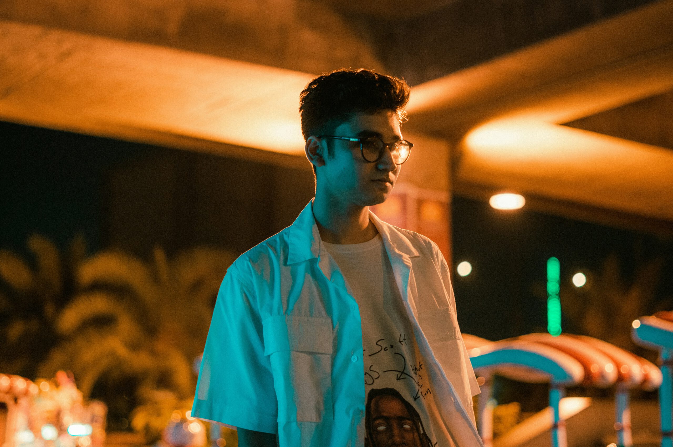 Helping Your Teen Cope When They Struggle to Make Friends