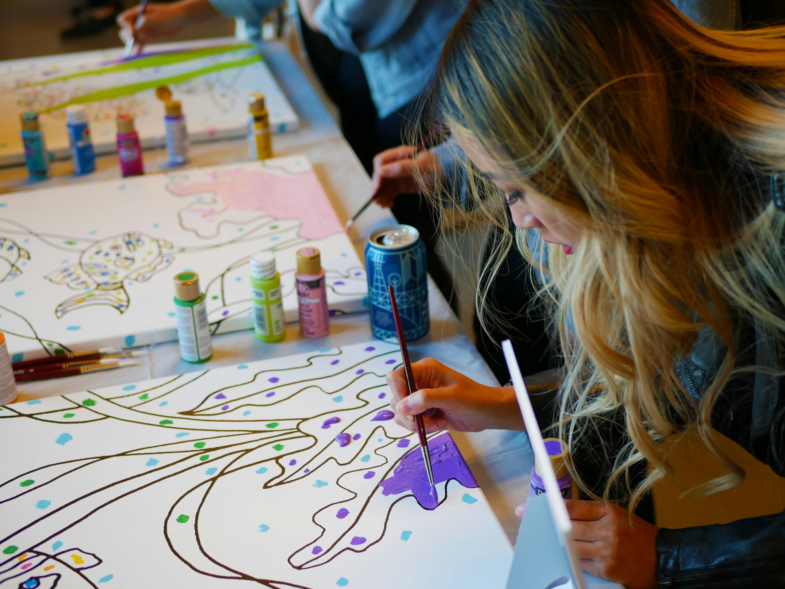Art Therapy for Teens: Benefits and What to Expect